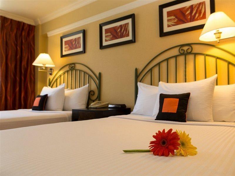 Kapok Hotel Port of Spain Dış mekan fotoğraf